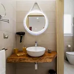 Le Scuderie 8 Apartment