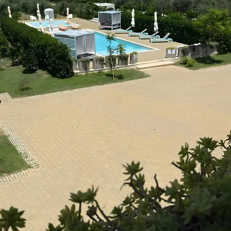 公寓 Le Scuderie 8